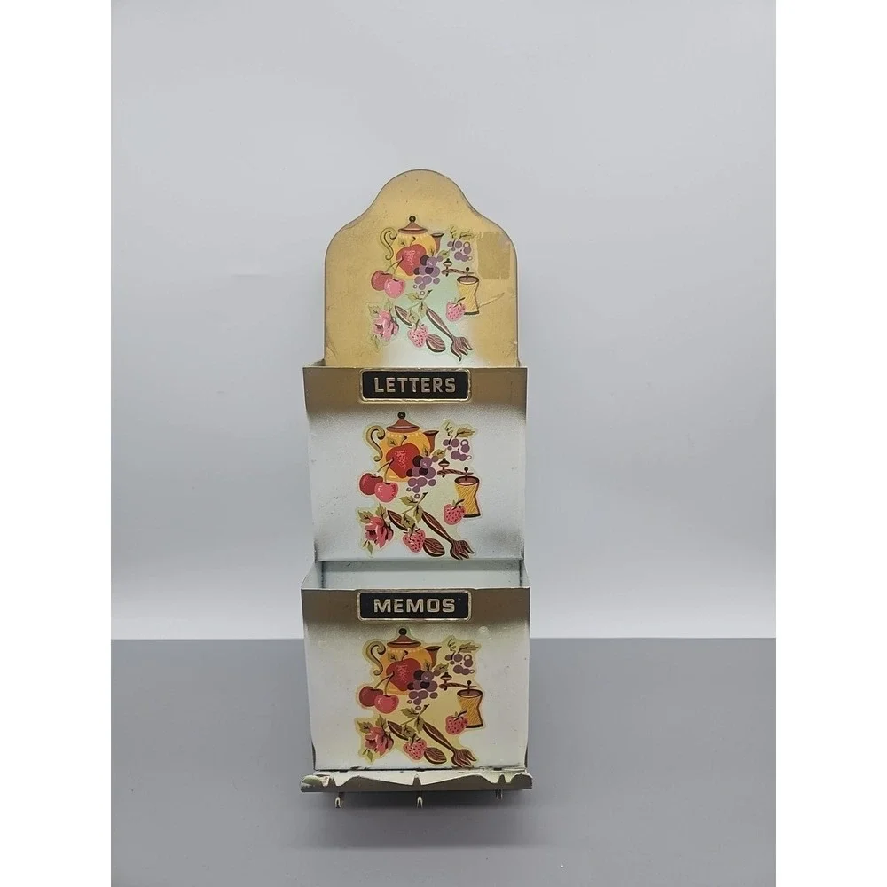 VINTAGE KITCHEN 15 3/4
